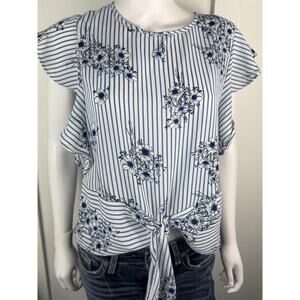 Cute Women’s Top Size S/M